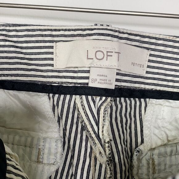Loft Seersucker Cropped Stripe Capri Pants Navy 8P - Picture 8 of 11